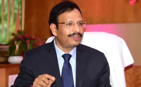 TGSRTC MD VC Sajjanar Serious On Social Media Person