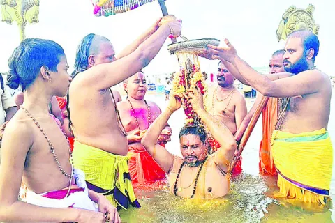 నేత్రపర్వంగా రామయ్య నిత్యకల్యాణం