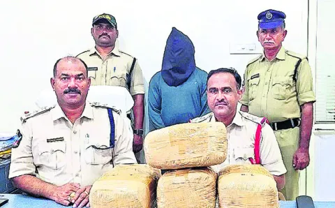 18 కేజీల గంజాయి పట్టివేత 