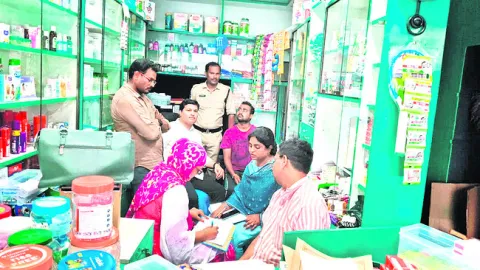 చిత్తూరులో మెడికల్‌షాపు సీజ్‌ 
