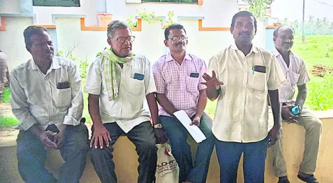 జనవాణికి అధికారులు ఎలా వెళ్తారు? 