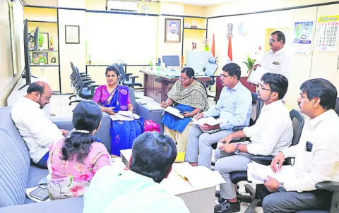 పారదర్శకంగా పరిహారం చెల్లింపు