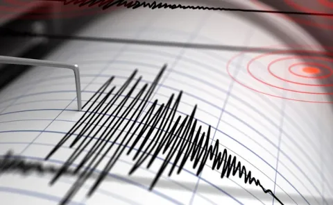 Earthquake of magnitude 4.5 strikes China13