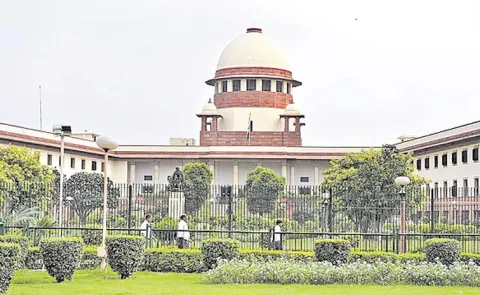 Supreme Court fires on Telangana govt over Kancha Gachibowli case12