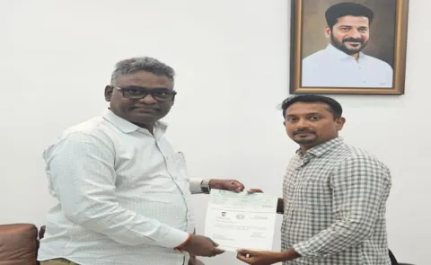 CM Revanth Reddy Provides Financial Assistance To Vedavalli Family