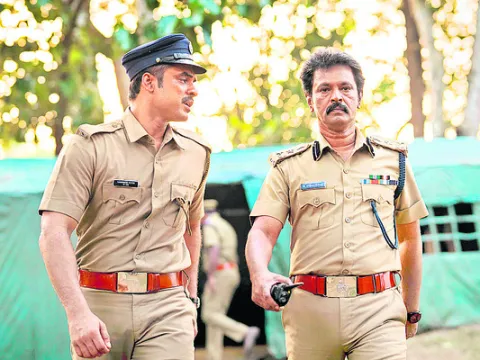23న తెరపైకి నరివేట్టై 