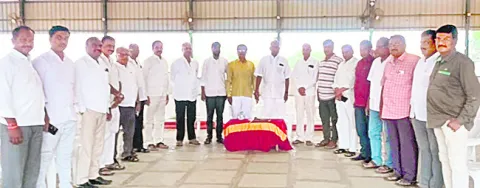 లయన్స్‌ క్లబ్‌ అధ్యక్షుడిగా మురహరి 