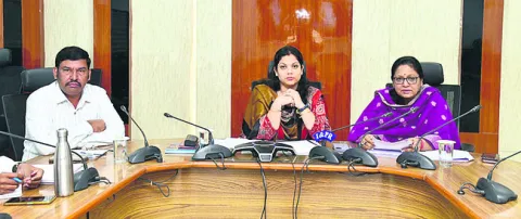 70 కేంద్రాల్లో వందశాతం పూర్తి