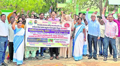 వ్యక్తిగత బాధ్యతతోనే డెంగీ నివారణ