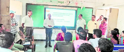 ఉపాధ్యాయులకు మెరుగైన శిక్షణ