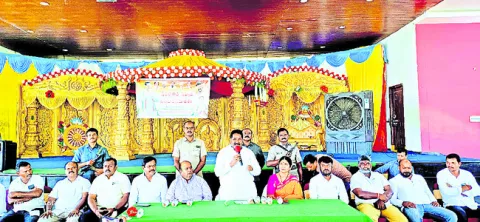 పనిచేసిన వారికి ఎన్నికల్లో ప్రాధాన్యం