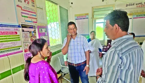 సిరికొండ పీహెచ్‌సీలో విచారణ 
