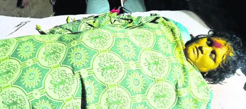 ఉసురు తీసిన పిడుగు 