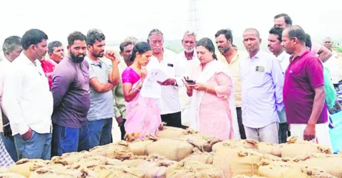 మోసగిస్తే కఠిన చర్యలే