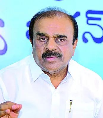 అరెస్టులు అప్రజాస్వామికం: అనంత 