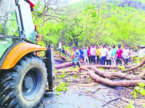 భారీ వర్షం