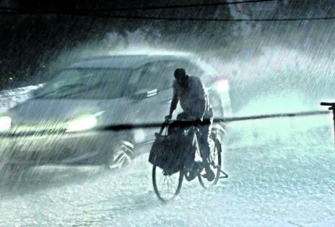 కర్నూలులో భారీ వర్షం