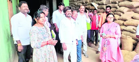 రైతులకు అన్యాయం చేయొద్దు