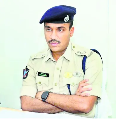 మద్యం తాగి డ్రైవ్‌ చేస్తే రూ.10వేల జరిమానా 