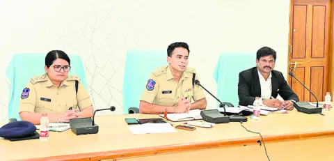 కేసుల దర్యాప్తులో ప్రమాణాలు పాటించాలి