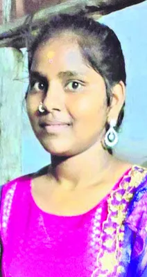 డిగ్రీ విద్యార్థిని..