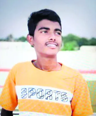 తల్లి మందలించిందని బాలుడి ఆత్మహత్య 