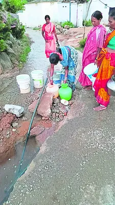 మిషన్‌ భగీరథ నీరు వృథా! 