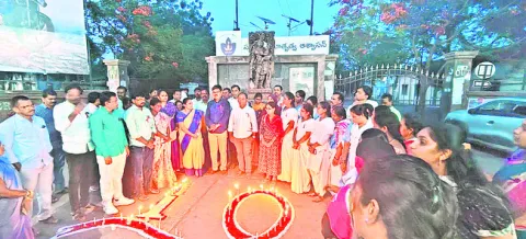 విద్యార్థి దశ నుంచే అవగాహన ఉండాలి
