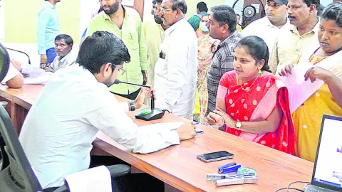 లీజు గడువు తీరిన మైన్లు స్వాధీనం చేసుకోవాలి