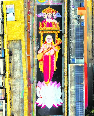 పాకిస్తాన్‌ జిందాబాద్‌ అంటే షూట్‌ చేయాలి