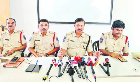మహిళల