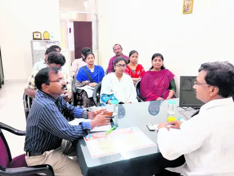 వీహెచ్‌ఏల రేషనలైజేషన్‌కు శ్రీకారం