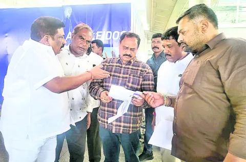 హైకమాండ్‌ వద్దకు ‘పురుమల్ల’ పంచాయితీ
