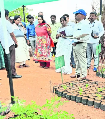 కూలీల