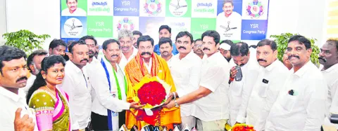 అధినేత నమ్మకాన్ని వమ్ముచేయను 