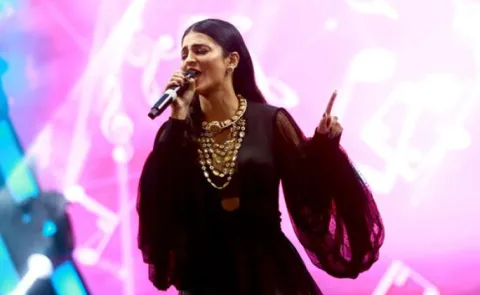Shruti Haasan Ready To Hold Music Concert In Hyderabad