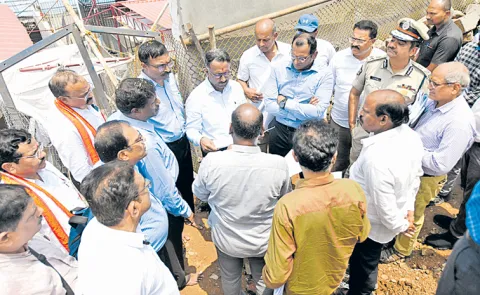 Committee of Ministers personally supervised the arrangements in Simhagiri