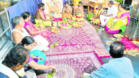 పారిజాతగిరిలో బ్రహ్మోత్సవాలు ప్రారంభం 