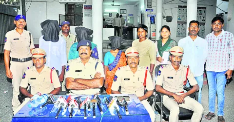 అనుమానిస్తున్నాడని.. కడతేర్చారు
