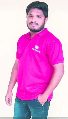 రోడ్డు ప్రమాదంలో యువకుడి మృతి