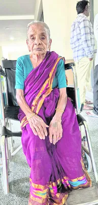 అక్రమ