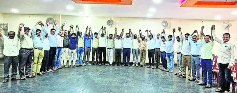 ఉద్యమబాటలో ఉపాధ్యాయులు 