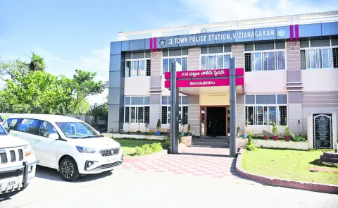 ఉగ్రవాది కేసులో ముమ్మర దర్యాప్తు 