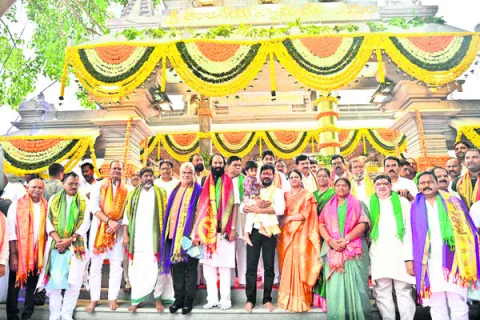 పులకరించిన కొండారెడ్డిపల్లి 