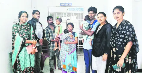 నా బిడ్డల్ని రక్షించండి