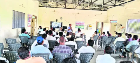 రైతుల మేలు కోసమే రైతు నేస్తం 
