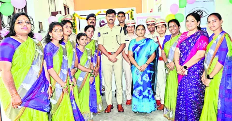 ‘భరోసా’ సేవలు అభినందనీయం