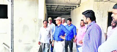 పనుల్లో వేగం పెంచాలి