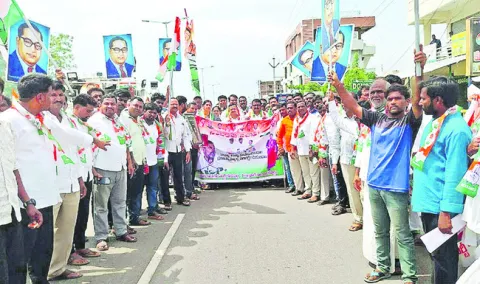 పార్టీ కోసం పనిచేసే వారికి గుర్తింపు