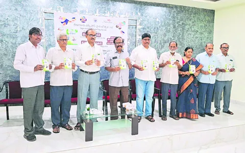 గ్రంథాలయాలు మనో వికాస కేంద్రాలు 